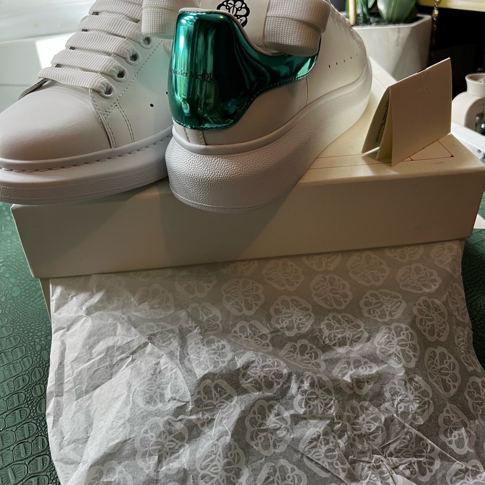 Alexander McQueen sneakers - Authentic sneakers !! - Picture 2 of 7